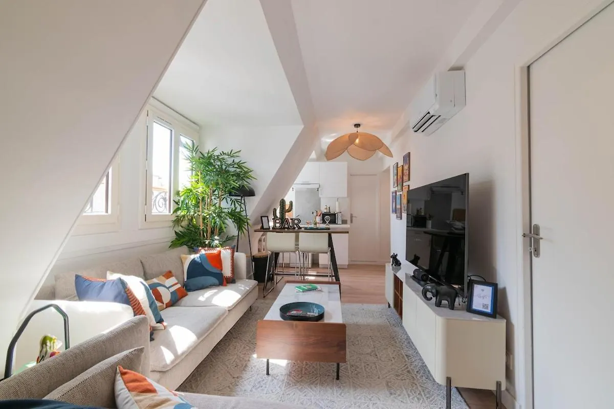 1 Min Opera - Ac - Authentic Parisian Experience Apartment 0*, Paris France